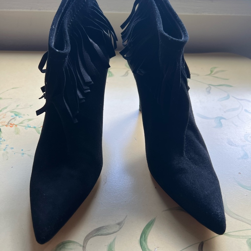 Suede booty
